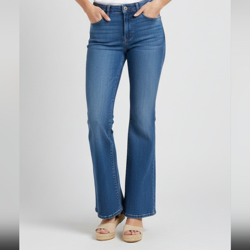 Comfy Vinatge Feel Bootcut LEVI’S 525 Jeans Size 32/34